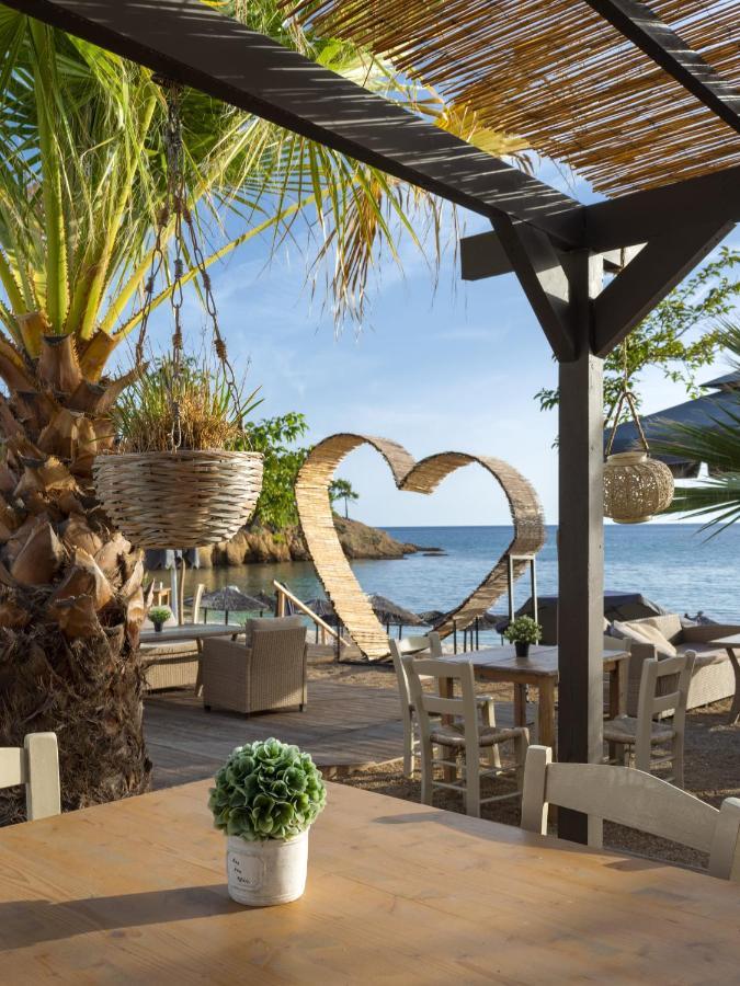 Beach Hotel Kapahi Pefkari Exteriér fotografie