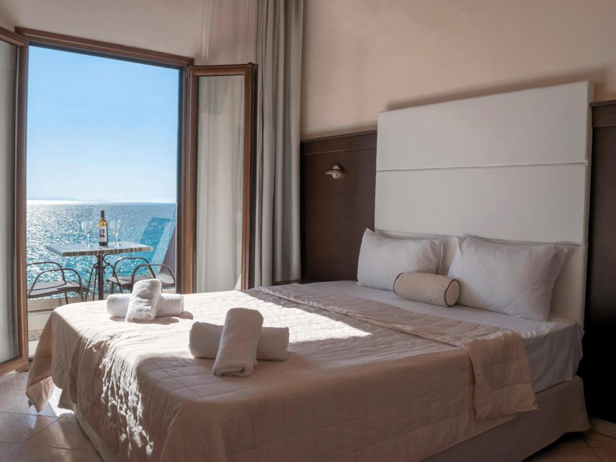 Beach Hotel Kapahi Pefkari Exteriér fotografie