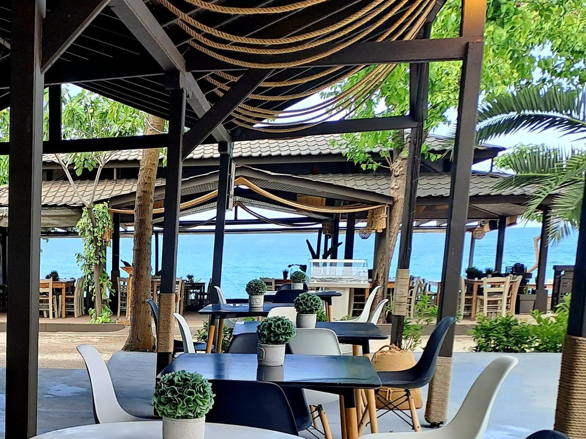 Beach Hotel Kapahi Pefkari Exteriér fotografie