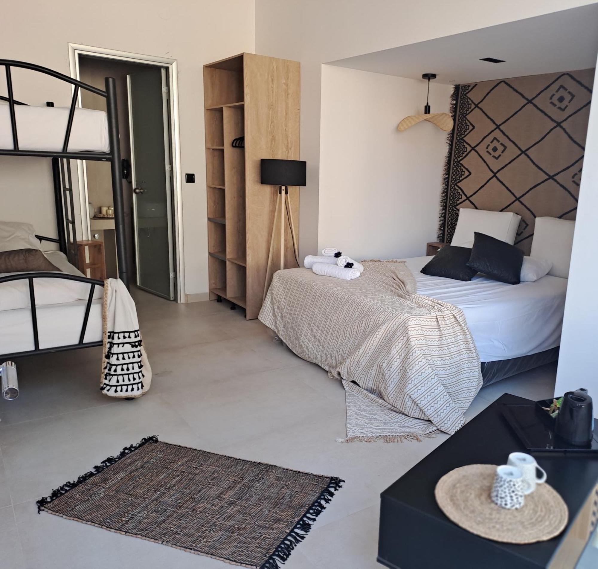 Beach Hotel Kapahi Pefkari Pokoj fotografie